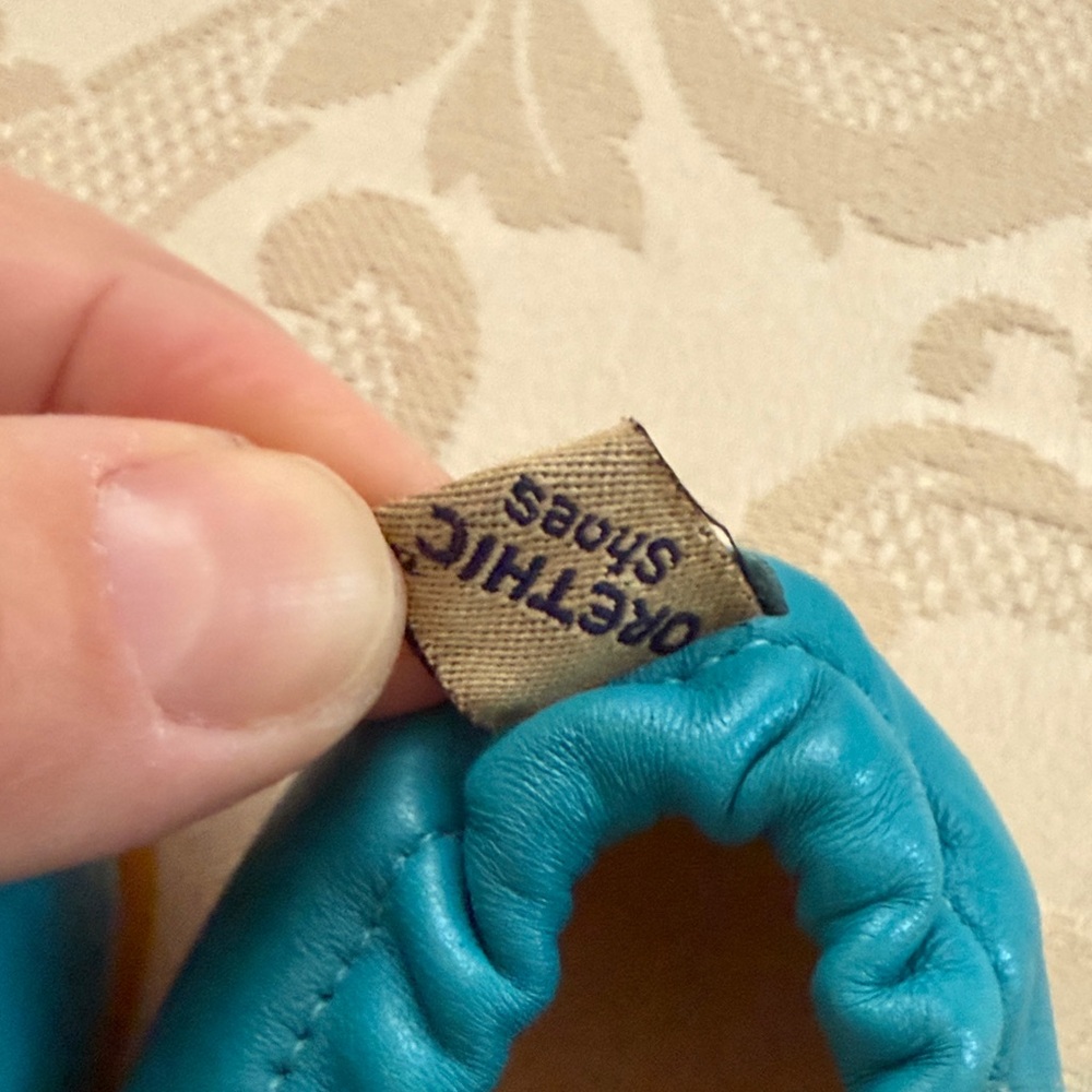 Toddler blue leather shoes 6 - Picture 3 of 4